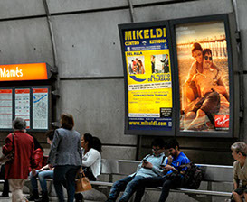 Publicidad Mupis Papel Metro Bilbao